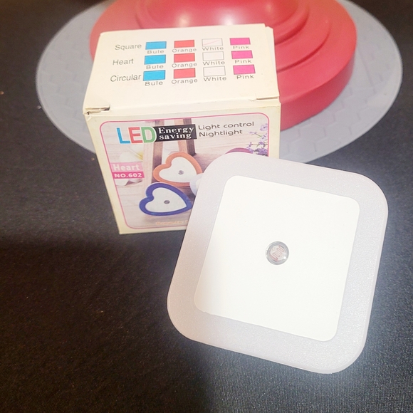 Smart Sensor Square LED Night Lights - Picture 3 of 6